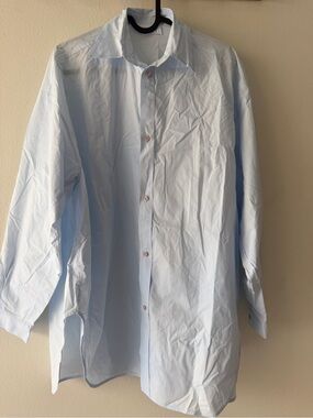 Men's Light Blue Long-Sleeve Dress Shirt